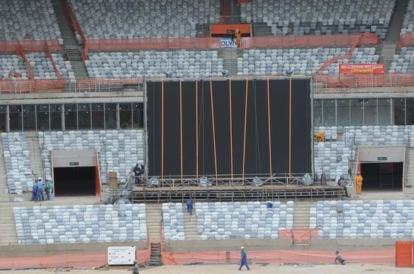 Imagens exclusivas das obras no Mineiro nesta quinta-feira (08/11/2012)