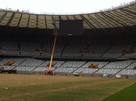 Telo e viso geral do setor Sul (torcida do Cruzeiro)