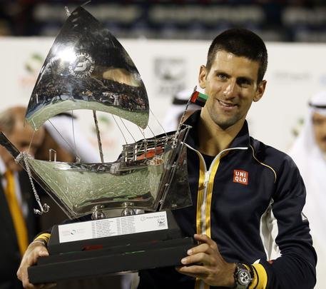 O principal favorito ao t�tulo do ATP 500 de Dubai confirmou sua condi��o. Neste s�bado, Novak Djokovic enfrentou Tomas Berdych na decis�o do torneio disputado nos Emirados �rabes Unidos e s� precisou de dois sets para levar o caneco para a casa. A partida terminou com parciais de 7/5 e 6/3. O s�rvio segue invicto em 2013.