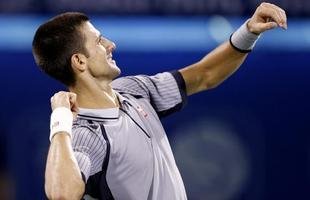 O principal favorito ao t�tulo do ATP 500 de Dubai confirmou sua condi��o. Neste s�bado, Novak Djokovic enfrentou Tomas Berdych na decis�o do torneio disputado nos Emirados �rabes Unidos e s� precisou de dois sets para levar o caneco para a casa. A partida terminou com parciais de 7/5 e 6/3. O s�rvio segue invicto em 2013.