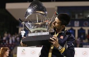 O principal favorito ao t�tulo do ATP 500 de Dubai confirmou sua condi��o. Neste s�bado, Novak Djokovic enfrentou Tomas Berdych na decis�o do torneio disputado nos Emirados �rabes Unidos e s� precisou de dois sets para levar o caneco para a casa. A partida terminou com parciais de 7/5 e 6/3. O s�rvio segue invicto em 2013.