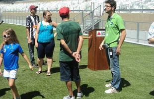 Primeiros torcedores fazem visita ao Mineiro 