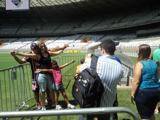 Primeiros torcedores fazem visita ao Mineiro 