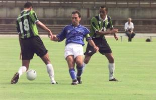 O Amrica foi campeo da Copa Sul-Minas de 2000 aps vencer o Cruzeiro na deciso