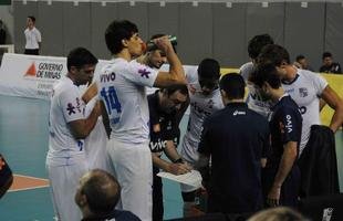 Minas derrota UPCN por 3 sets a 1 e garante classifica��o � semifinal do Sul-Americano em BH 