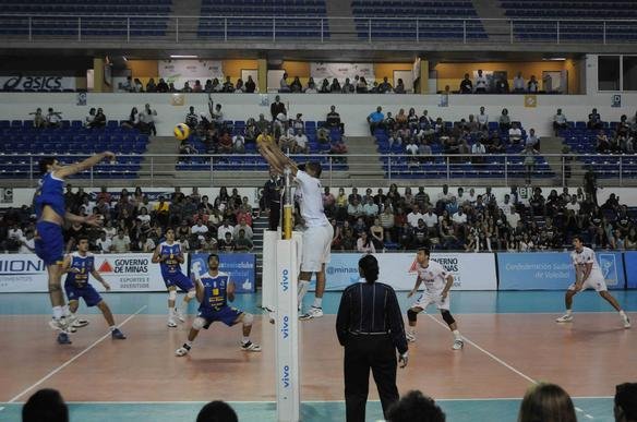Minas derrota UPCN por 3 sets a 1 e garante classifica��o � semifinal do Sul-Americano em BH 