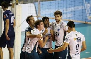 O Minas n�o tomou conhecimento do Rio de Janeiro, atual campe�o da Superliga Masculina de V�lei, e venceu o confronto deste s�bado � tarde na Arena JK, em Belo Horizonte, por 3 sets a 0, com parciais de 27/25, 25/17 e 25/20. O resultado levou o clube mineiro � decis�o do Campeonato Sul-Americano Masculino de Clubes, marcada para este domingo