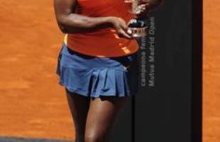 Serena Willians vence Maria Sharapova e fica com t�tulo em Madri