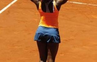 Serena Willians vence Maria Sharapova e fica com t�tulo em Madri