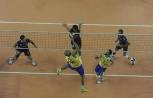 Minas perdeu por 3 sets a 0, dentro de casa, e ficou com vice do Sul-Americano