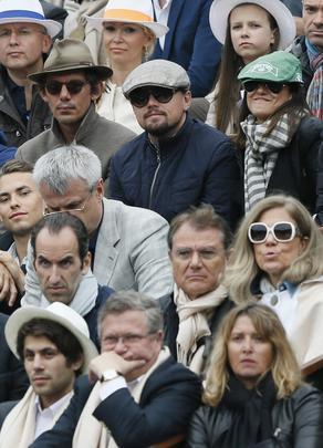Deciso espanhola foi marcada por protestos e chuva