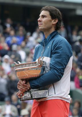 Deciso espanhola foi marcada por protestos e chuva