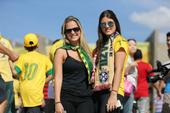 Fotos das musas que assistiram ao jogo do Brasil no Mineirão