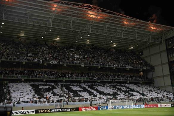 Lances do duelo entre Atltico e Newell's Old Boys no Independncia pela semifinal da Libertadores