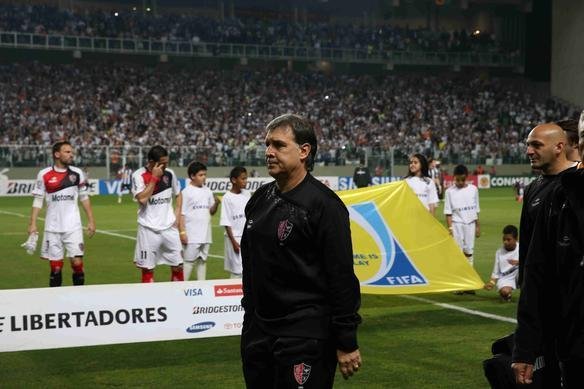 Lances do duelo entre Atltico e Newell's Old Boys no Independncia pela semifinal da Libertadores