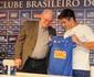 Imagens da apresentao de Willian no Cruzeiro