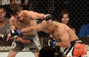 Ian McCall venceu Iliarde Santos por decis�o un�nime na Arena da Barra