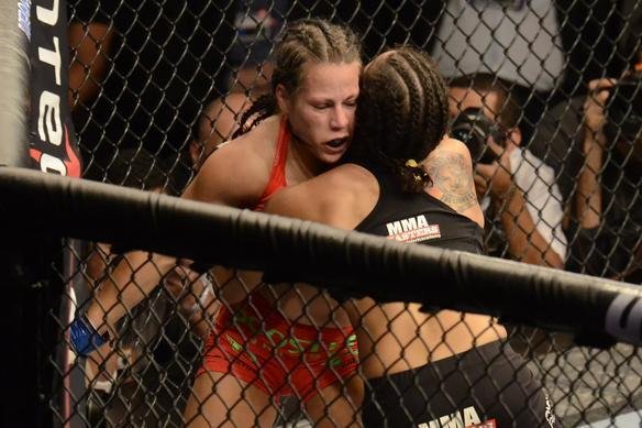 Brasileira Amanda Nunes fez hist�ria ao ser a primeira mulher do pa�s a vencer no UFC