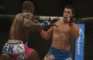 Phil Davis venceu o brasileiro Lyoto Machida por decis�o un�nime no Rio de Janeiro