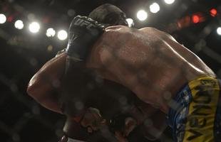 Phil Davis venceu o brasileiro Lyoto Machida por decis�o un�nime no Rio de Janeiro