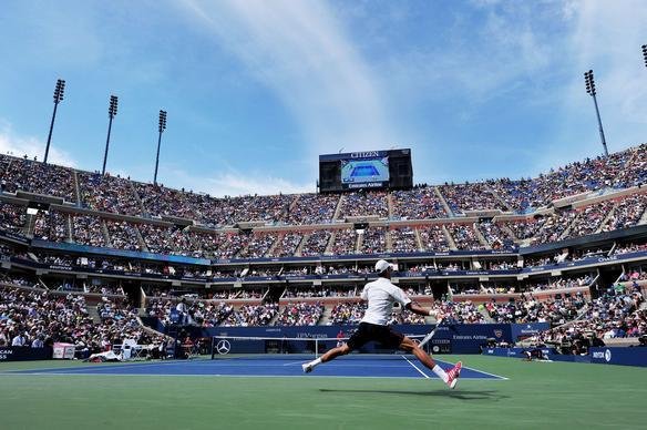 Imagens do duelo entre Novak Djokovic e Stanislas Wawrinka pela semifinal do Aberto dos Estados Unidos, neste sbado