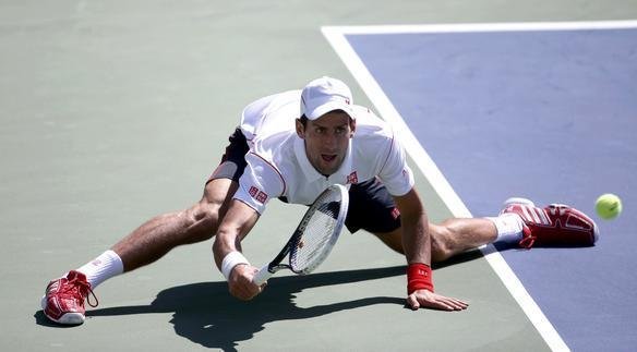 Imagens do duelo entre Novak Djokovic e Stanislas Wawrinka pela semifinal do Aberto dos Estados Unidos, neste sbado