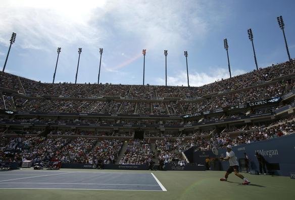 Imagens do duelo entre Novak Djokovic e Stanislas Wawrinka pela semifinal do Aberto dos Estados Unidos, neste sbado