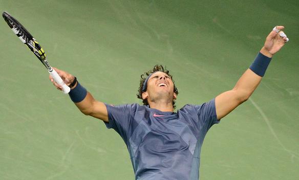 Rafael Nadal levanta trofu e comemora ttulo no US Open