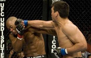 No UFC 98, 2009, Lyoto nocauteou Rashad Evans com uma incrvel sequncia de golpes e conquistou cinturo dos meio-pesados