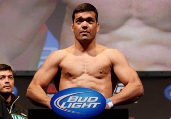 'Eu bateria em Lyoto Machida no meu caminho para o octgono para vencer Anderson. E chutaria a bunda de Nogueira (Minotauro) no estacionamento depois da festa ps-vitria'