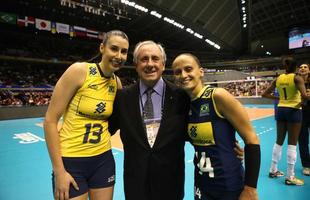 Brasil vence a Rssia de virada, por 3 sets a 1, e est perto do ttulo