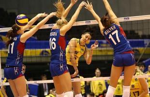 Brasil vence a Rssia de virada, por 3 sets a 1, e est perto do ttulo