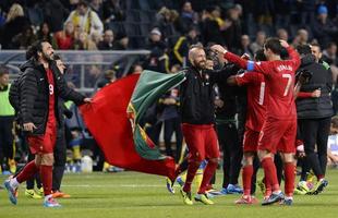 Cristiano Ronaldo marca trs gols e coloca Portugal na Copa do Mundo