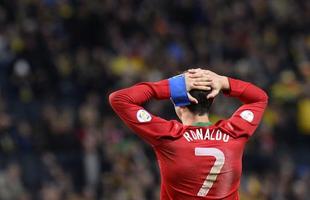 Cristiano Ronaldo marca trs gols e coloca Portugal na Copa do Mundo