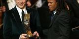 Todas as premiaes de melhor jogador do mundo da Fifa - Fabio Cannavaro foi eleito o melhor jogador do mundo em 2006. O zagueiro italiano superou Zinedine Zidane e Ronaldinho Gacho