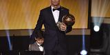 Todas as premiaes de melhor jogador do mundo da Fifa - Cristiano Ronaldo foi eleito o melhor jogador do mundo tambm em 2014, ficando  frente de Messi e Neuer