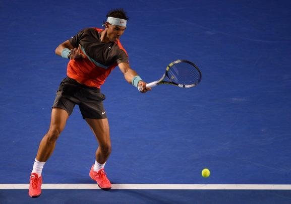 Fotos da vitria de Nadal sobre Federer na semifinal na Austrlia