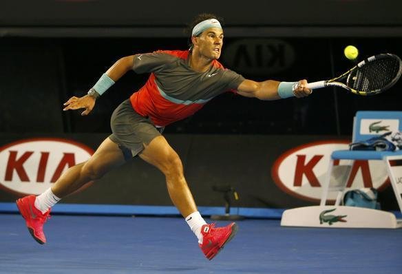 Fotos da vitria de Nadal sobre Federer na semifinal na Austrlia