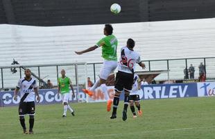Fotos do jogo entre Amrica e Vasco