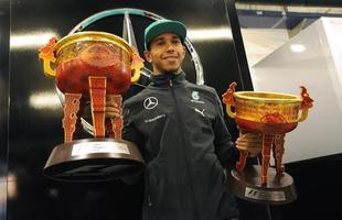 Hamilton domina e vence Grande Prmio da China