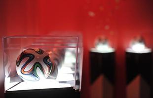 Imagens da taa da Copa do Mundo da Fifa em Belo Horizonte