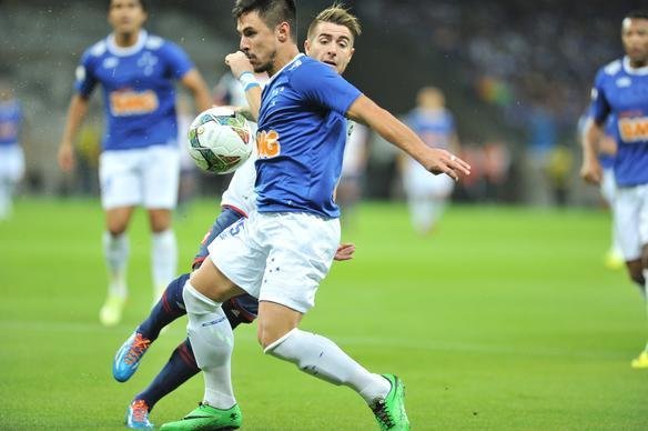 Imagens do jogo entre Cruzeiro e San Lorenzo, no Mineiro, pelas quartas de final da Libertadores