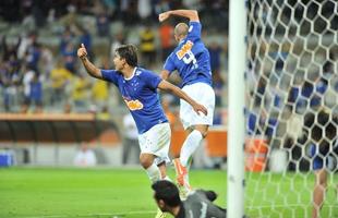 Imagens do gol do Cruzeiro, marcado por Bruno Rodrigo