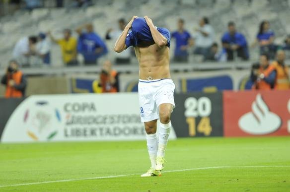 Marcelo Moreno lamenta eliminao na Copa Libertadores