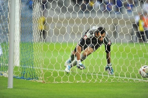 Imagens do empate por 1 a 1 entre Cruzeiro e San Lorenzo, no Mineiro