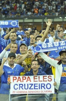 Torcidas de Cruzeiro e San Lorenzo no Mineiro, em duelo das quartas de final da Libertadores