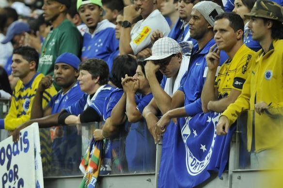 Imagens da torcida cruzeirense na deciso contra o San Lorenzo, no Mineiro