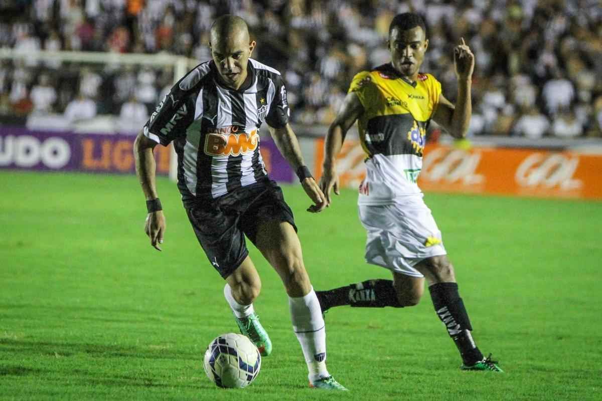 Fotos do empate entre Atltico e Cricima