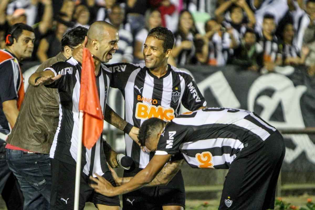 Imagens do jogo entre Atltico e Fluminense no Ipatingo