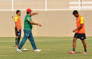 Imagens do treino do Amrica no Estdio Soares de Azevedo, em Muria